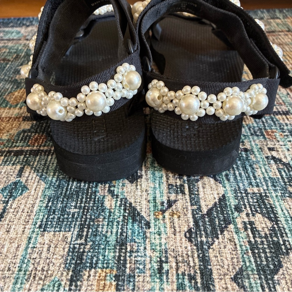 Arizona Love Trekky black with white pearls size 38 7.5 US - Picture 4 of 8